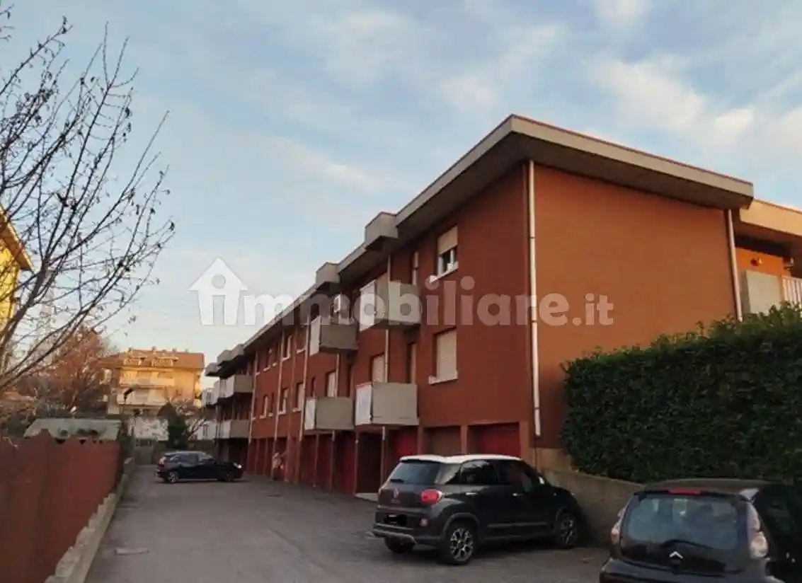 Appartamento in vendita a Almè