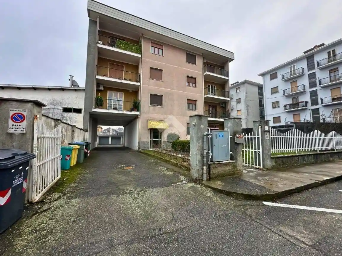 Appartamento in vendita a Santhià