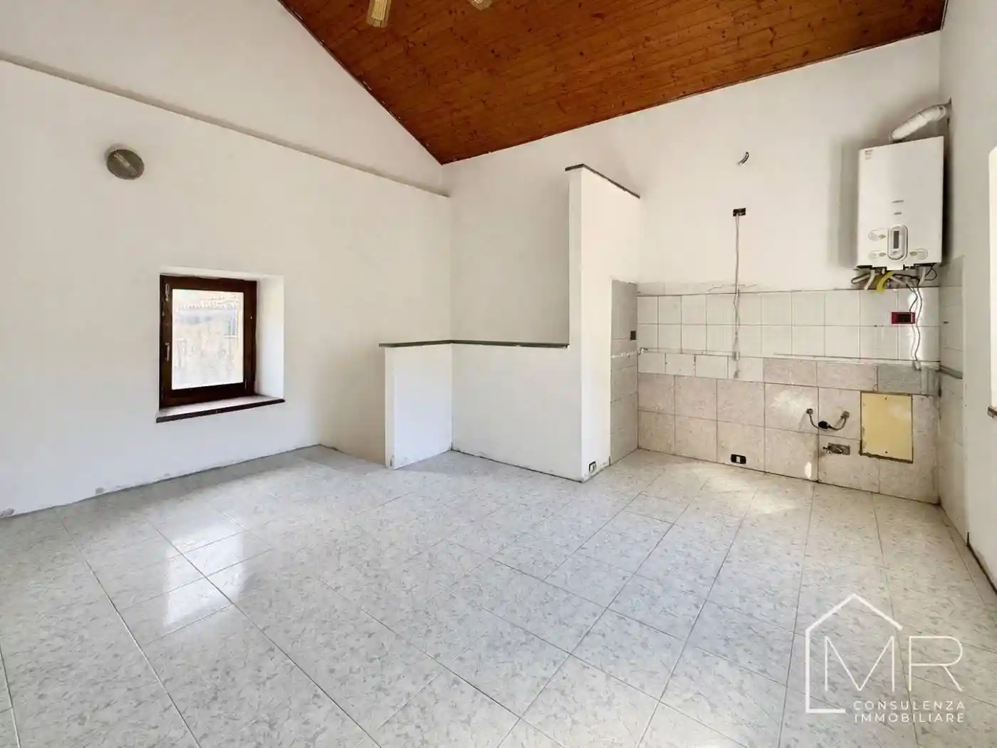 Appartamento in vendita a Endine Gaiano