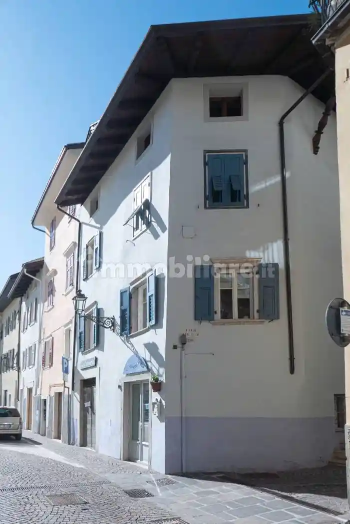 Casa indipendente in vendita a Mezzolombardo