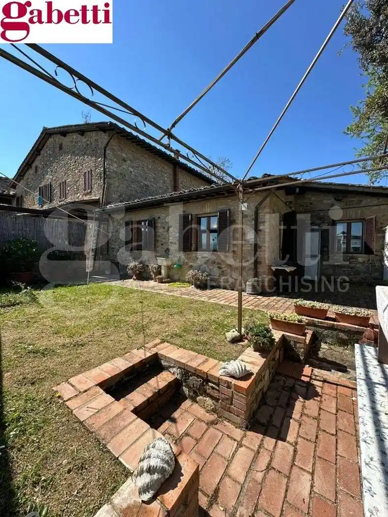 Appartamento in vendita a Castelnuovo Berardenga