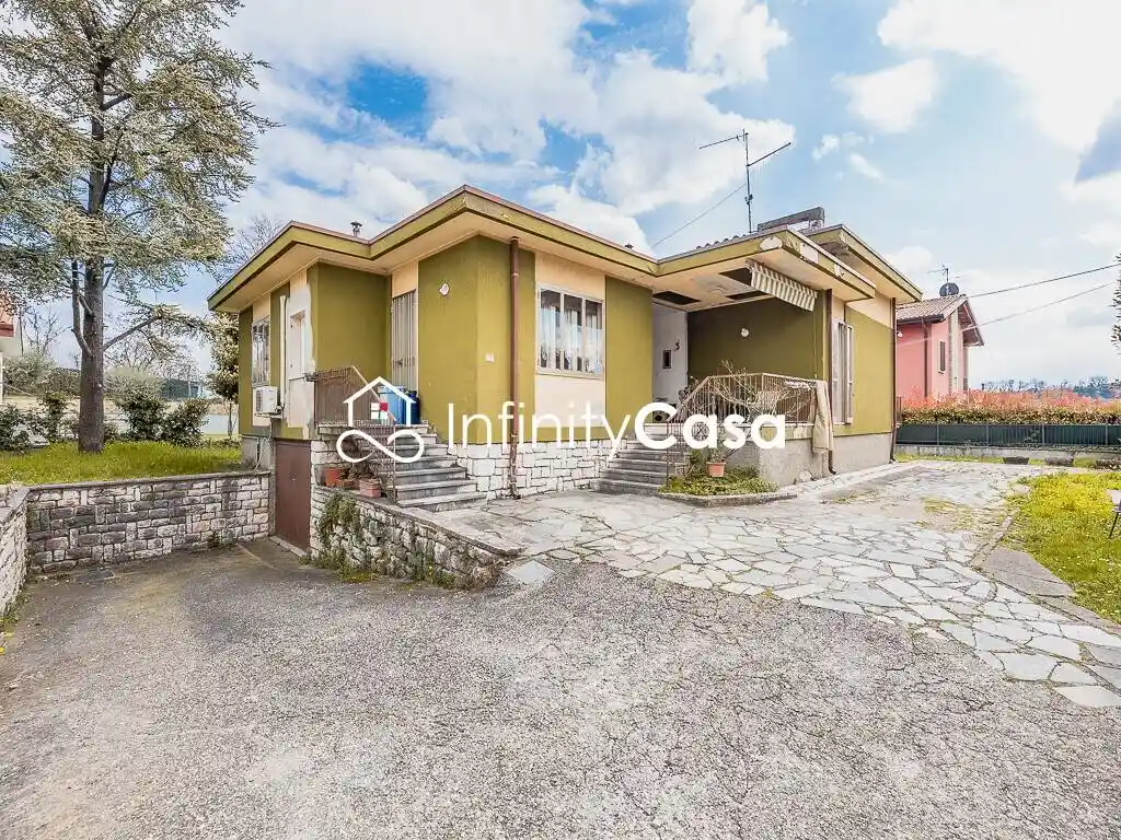 Villa in vendita a Sant'Ambrogio di Valpolicella