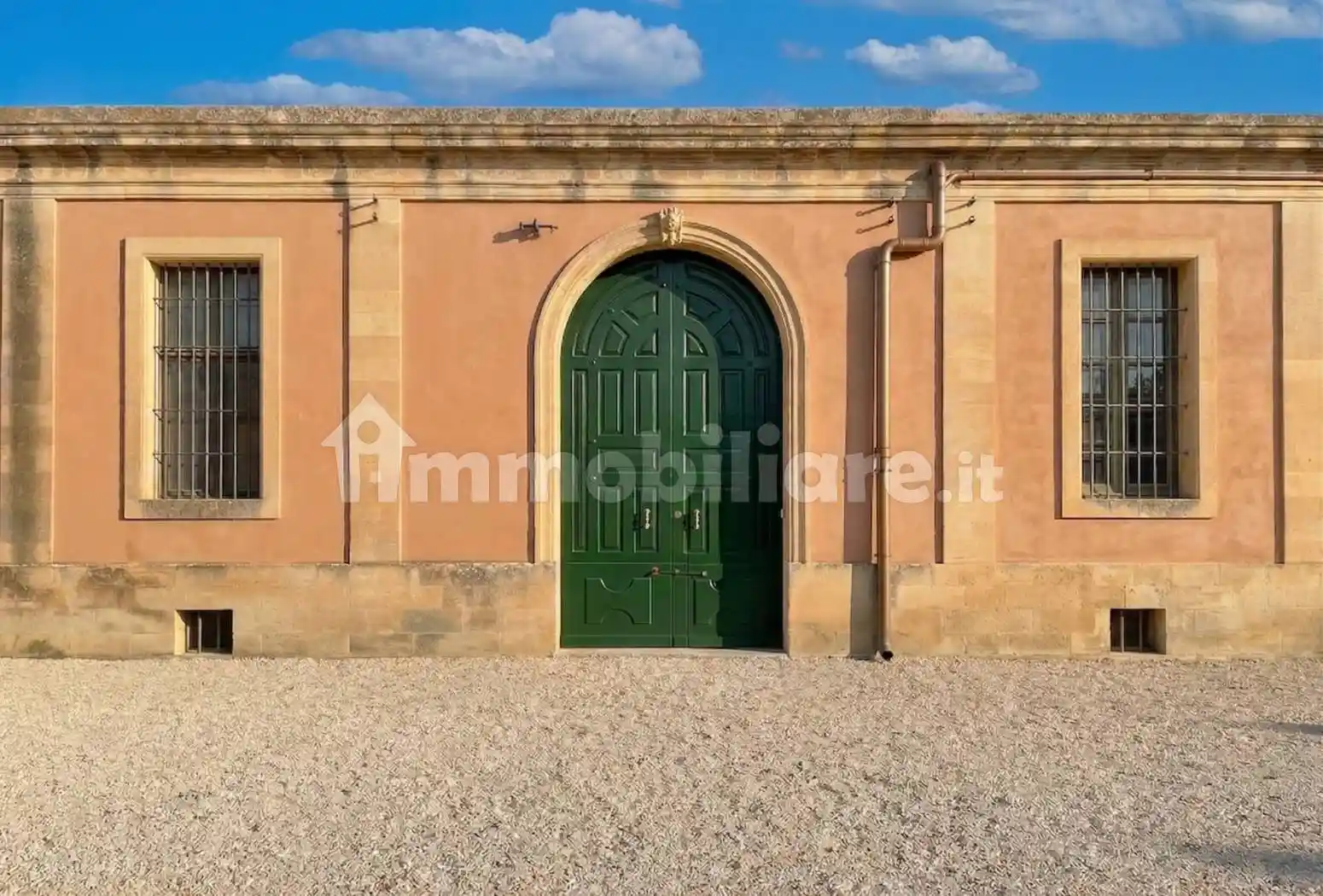 Palazzo - Edificio in vendita a Martano