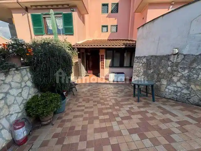 Villa in vendita a Roma