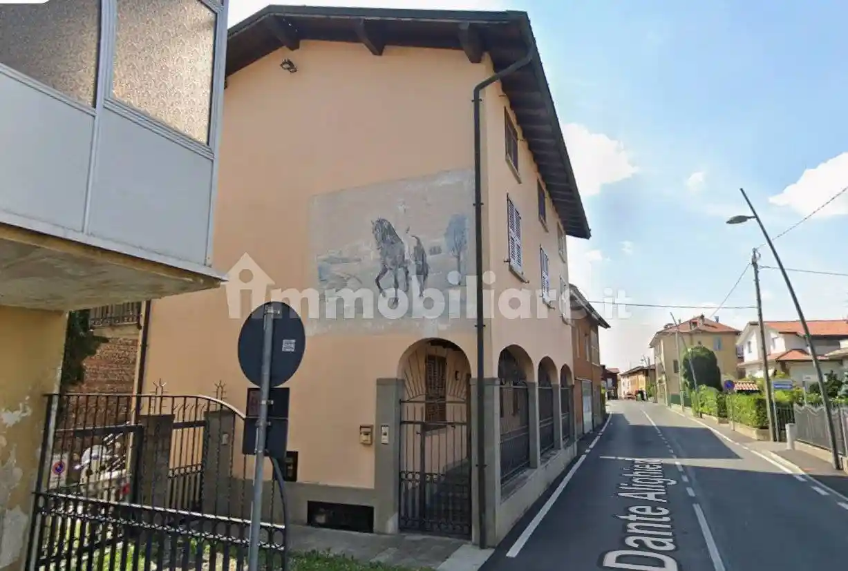 Casa indipendente in vendita a Spirano