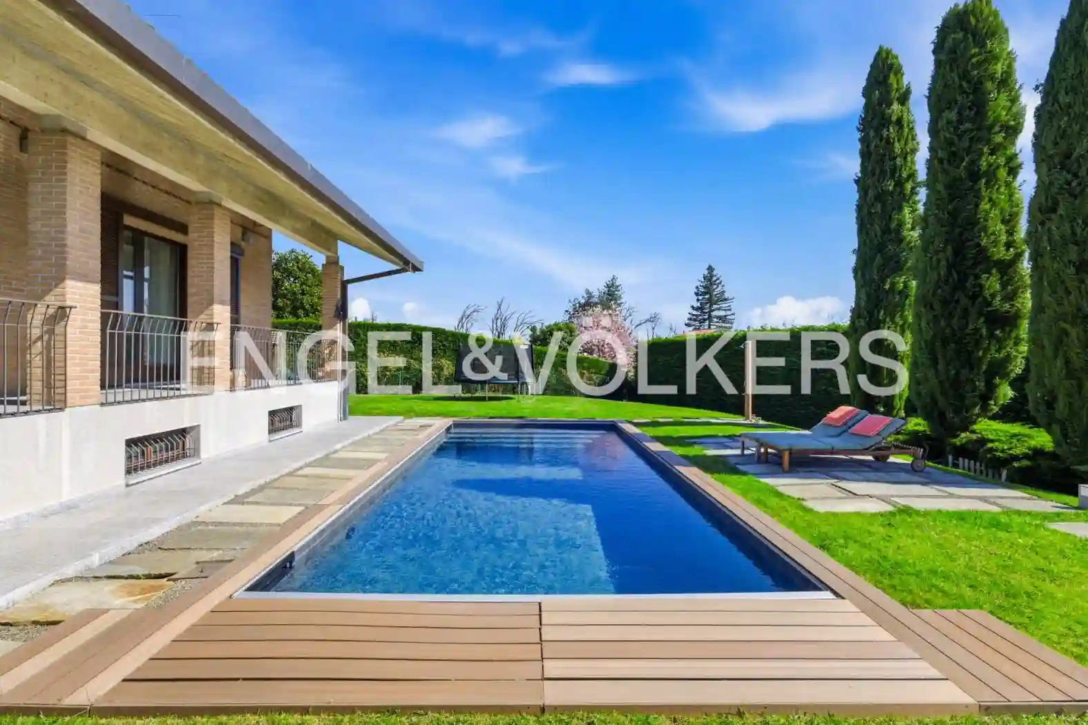 Villa - foto 2