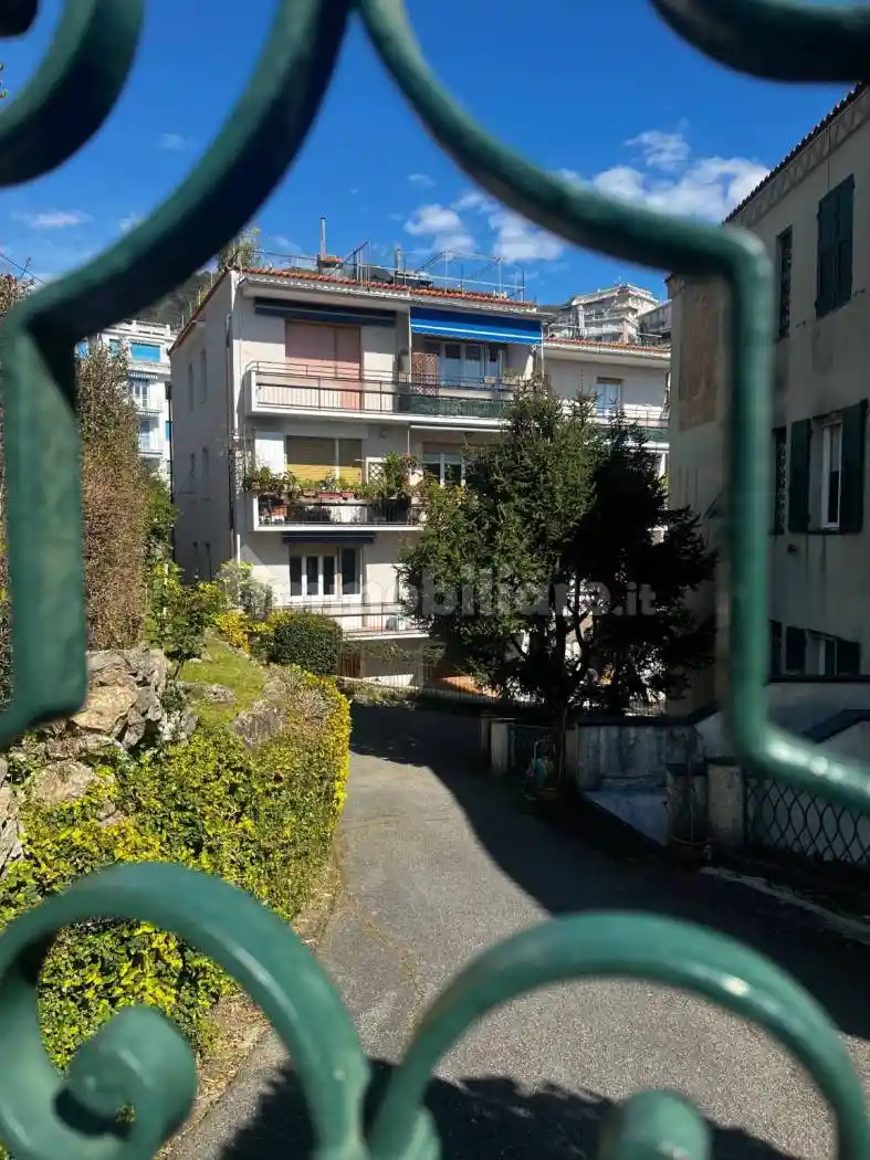 Appartamento in affitto a Rapallo