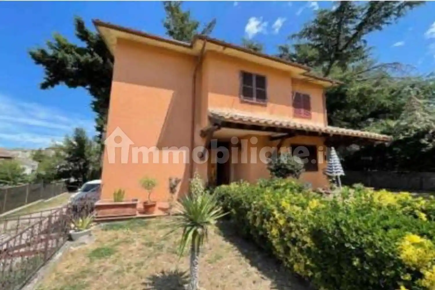 Villa in vendita a Castel del Piano