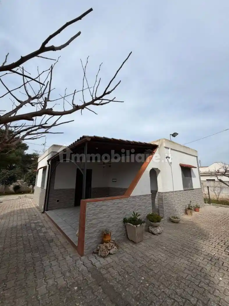 Villa in vendita a Maruggio