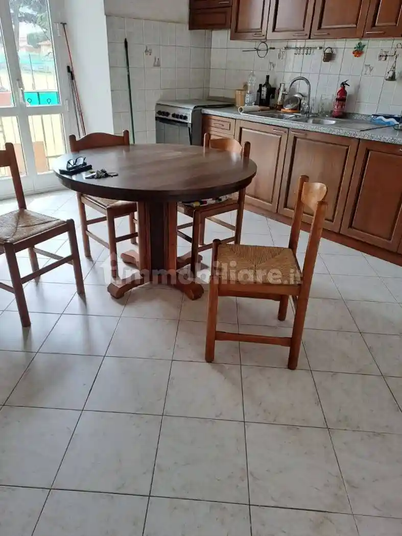 Appartamento in vendita a Livorno