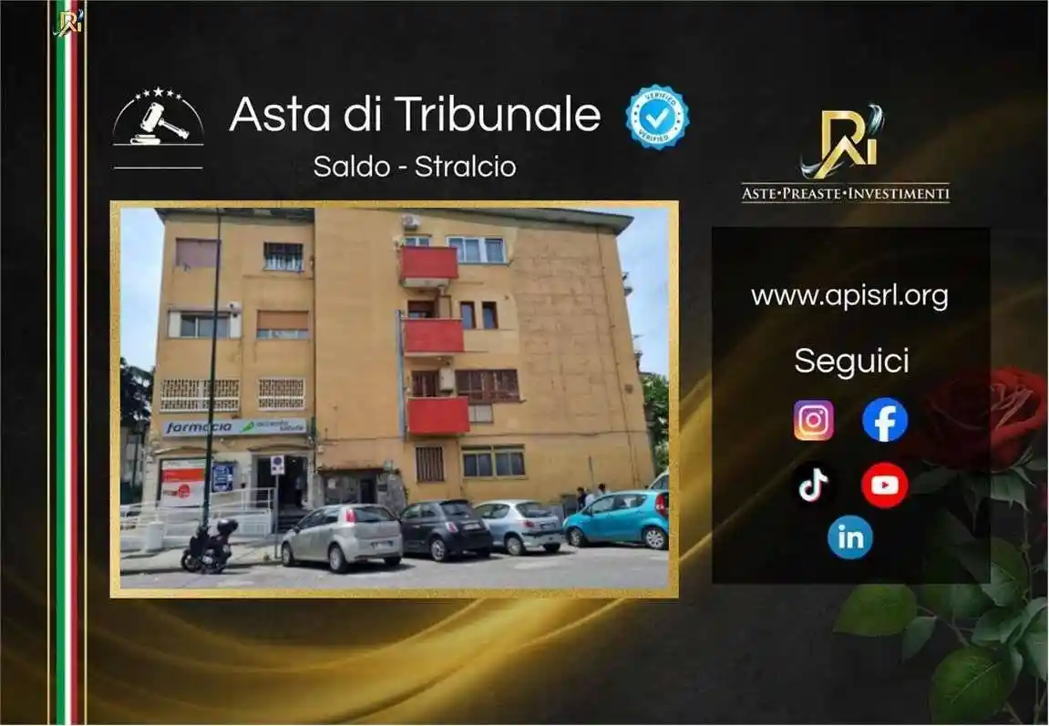 Appartamento in vendita a Napoli