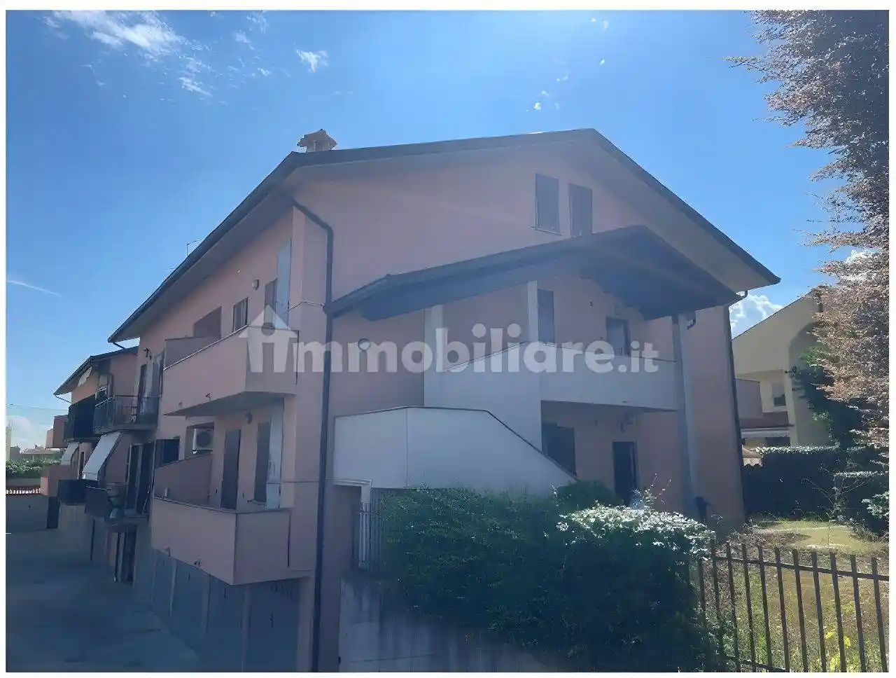 Appartamento in vendita a Verderio