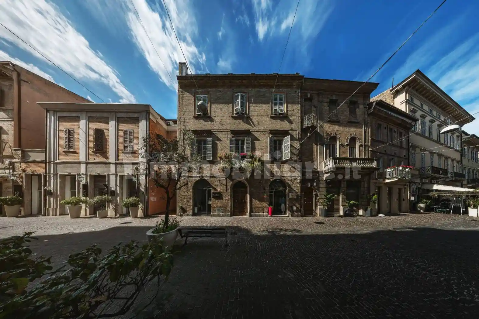 Palazzo - Edificio in vendita a San Benedetto del Tronto