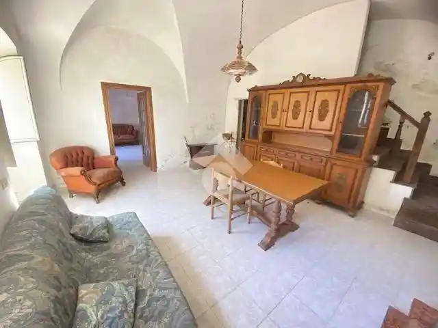 Casa indipendente in vendita a Montefiascone