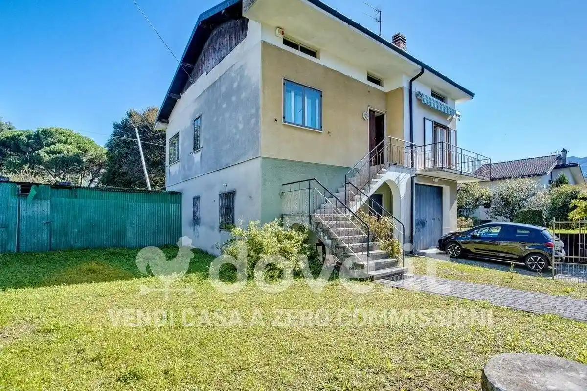 Casa indipendente in vendita a Casalzuigno