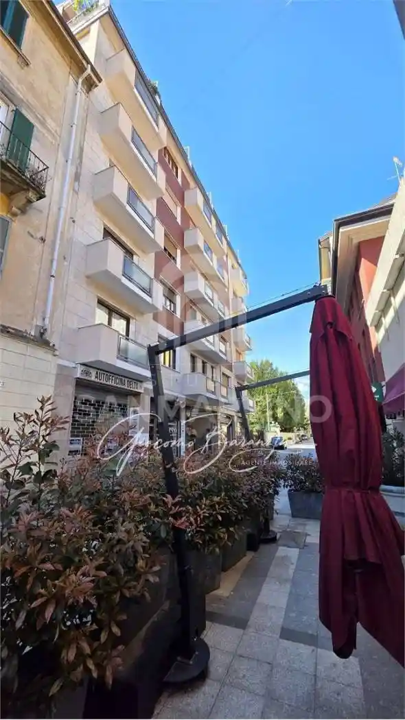 Appartamento in vendita a Varese