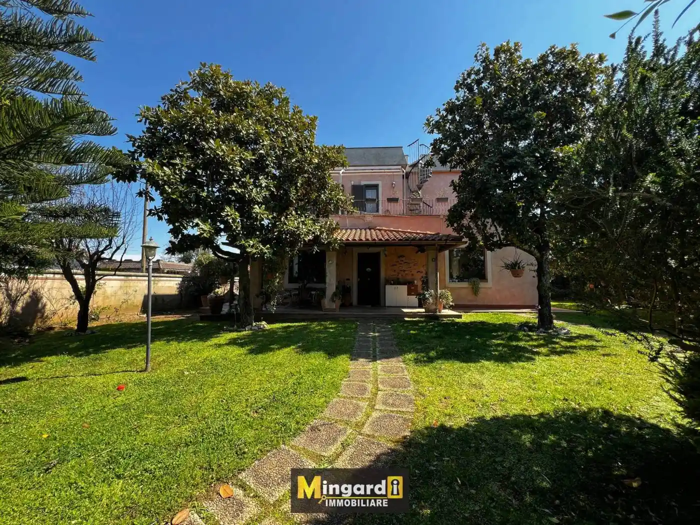 Villa in vendita a Nettuno