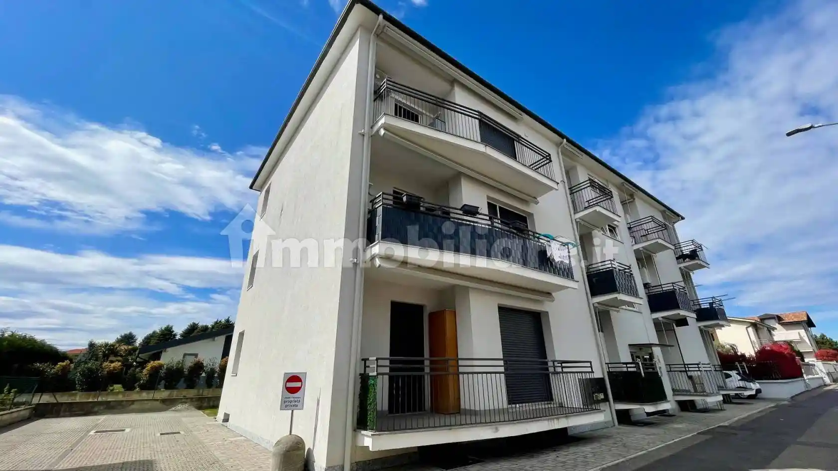 Appartamento in vendita a Rovello Porro