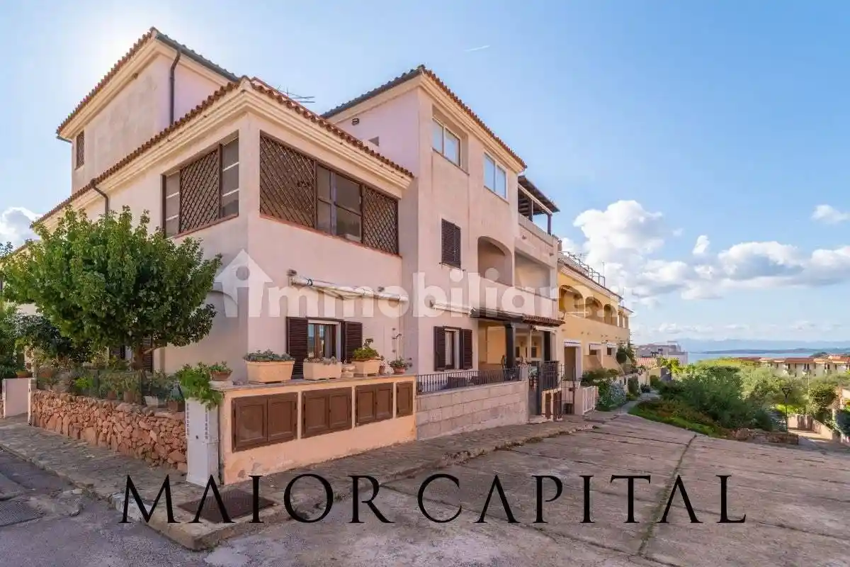 Appartamento in vendita a Golfo Aranci