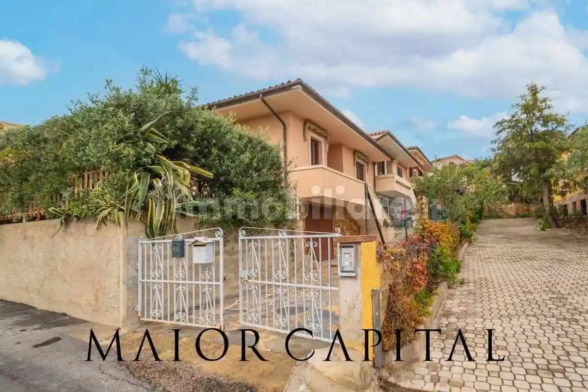 Villetta a schiera in vendita a San Teodoro