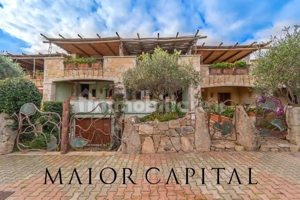 Villetta a schiera in vendita a Arzachena