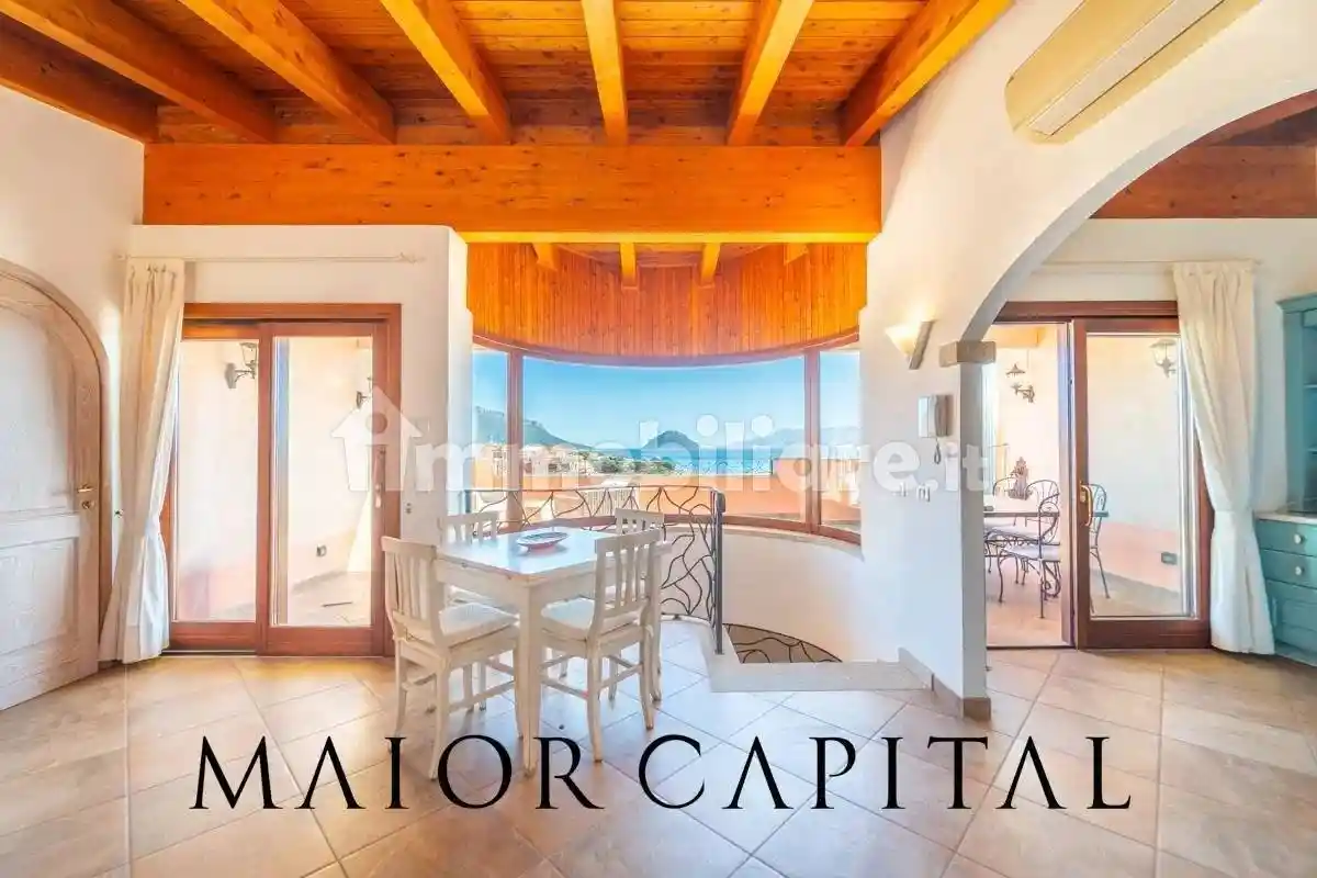 Villa in vendita a Golfo Aranci