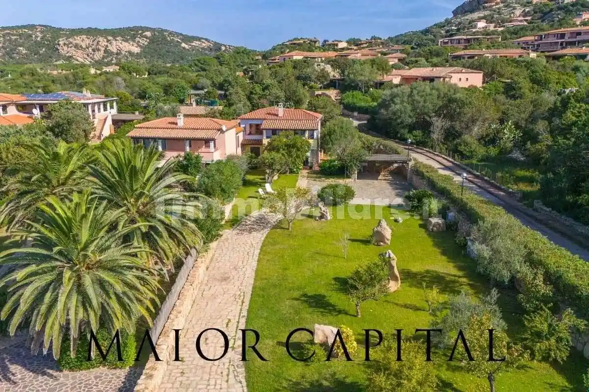 Villa in vendita a Arzachena