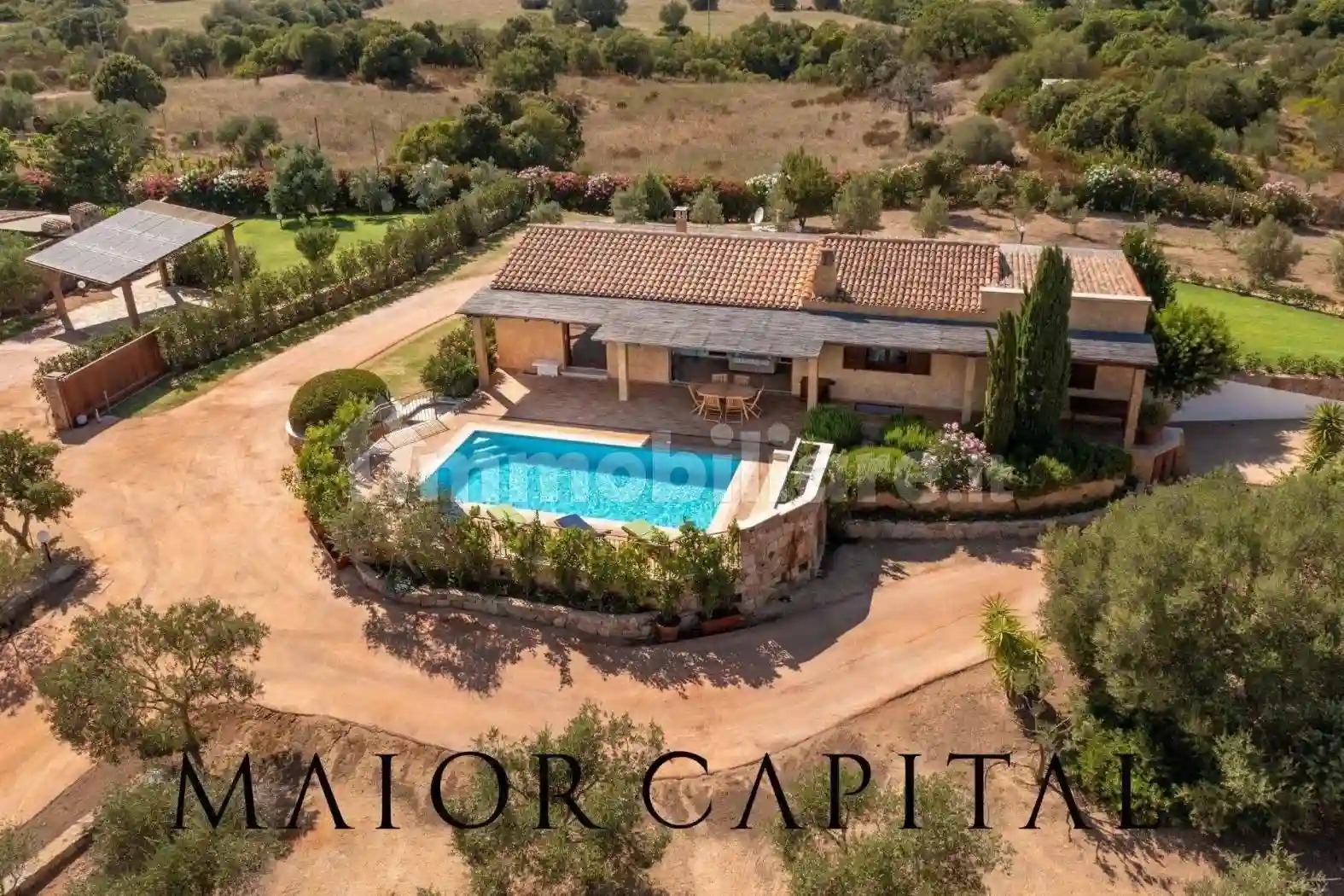 Villa - foto 2