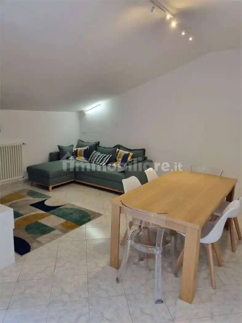 Appartamento in affitto a Monte Porzio Catone