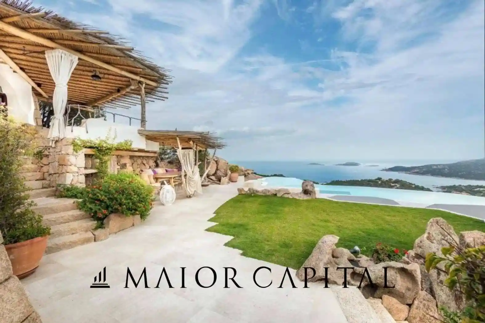 Villa in vendita a Arzachena