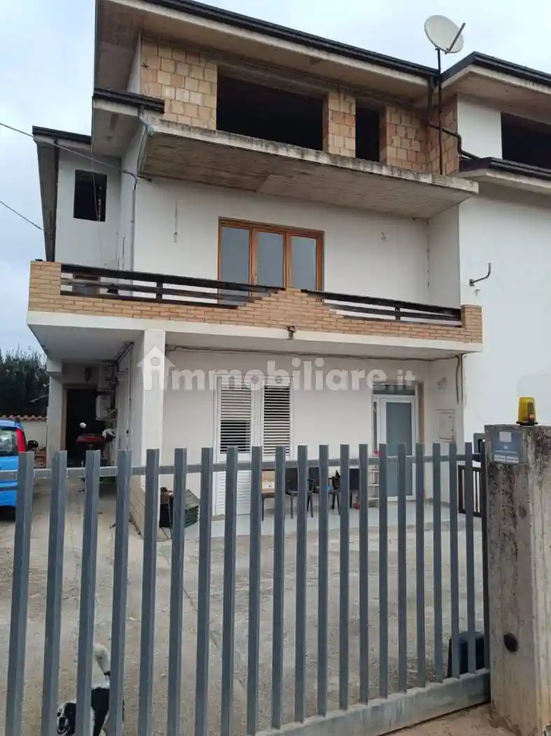 Appartamento in vendita a Mosciano Sant'Angelo