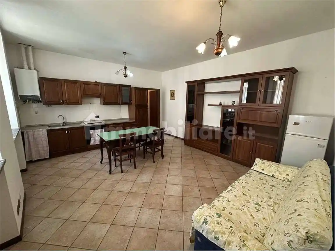 Appartamento in affitto a Oleggio