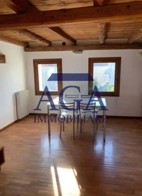 Appartamento in affitto a Conegliano