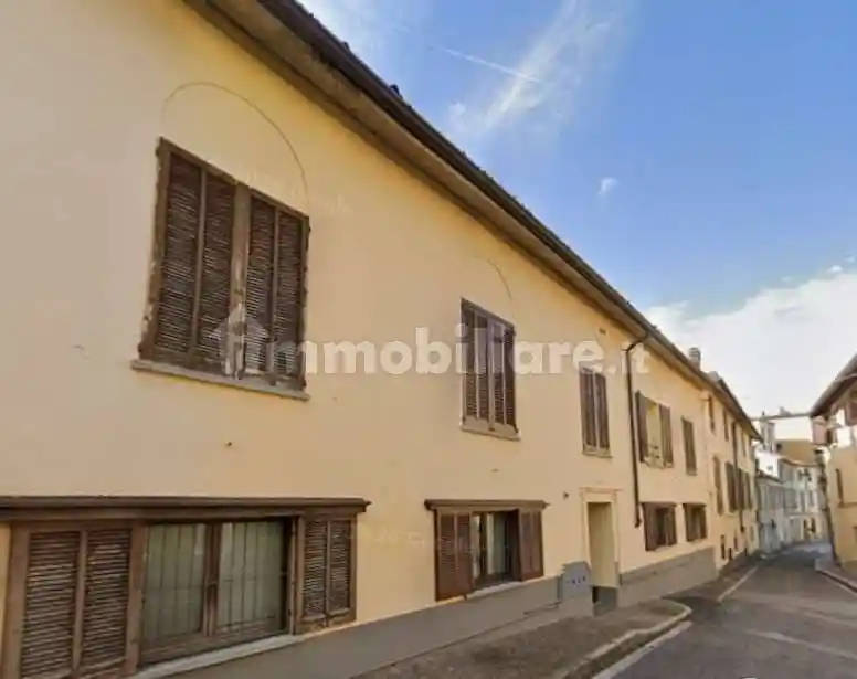 Appartamento in vendita a Monticello Brianza