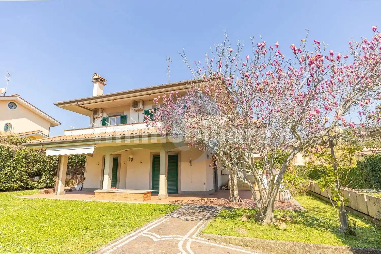 Villa in vendita a Grottaferrata