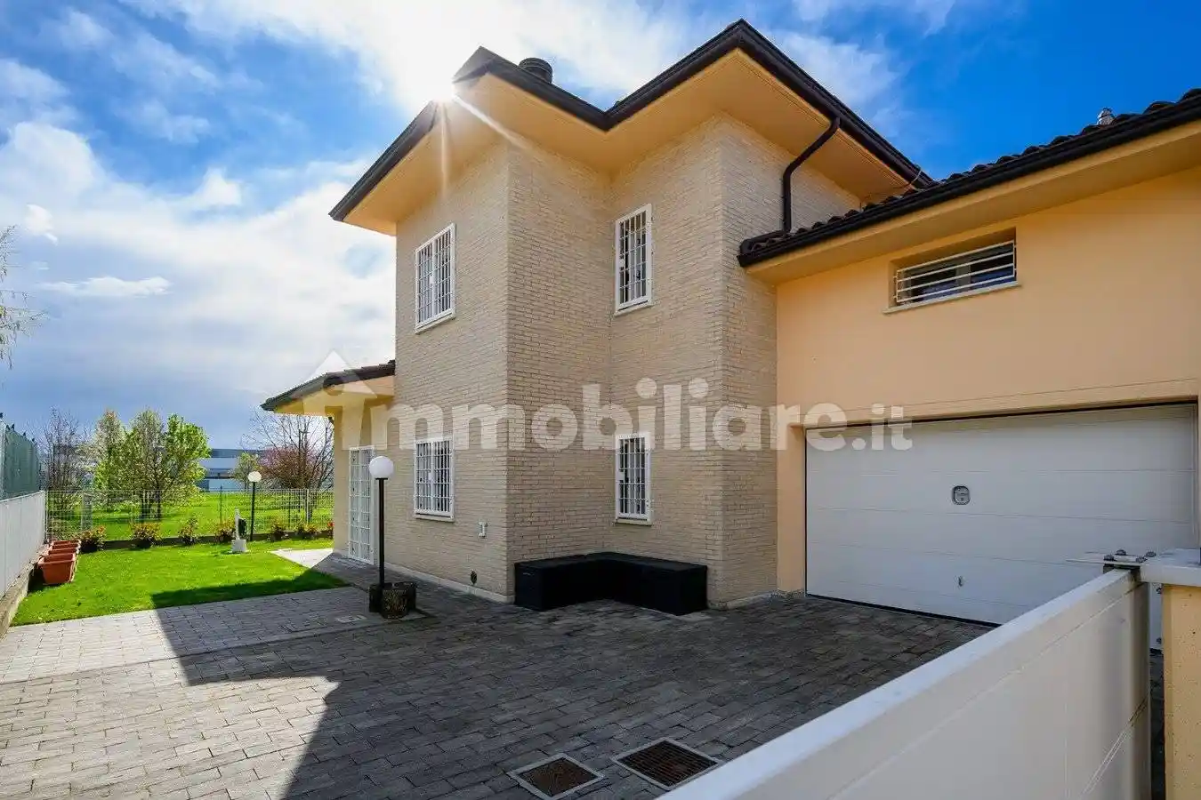 Villa in vendita a Sant'Ilario d'Enza