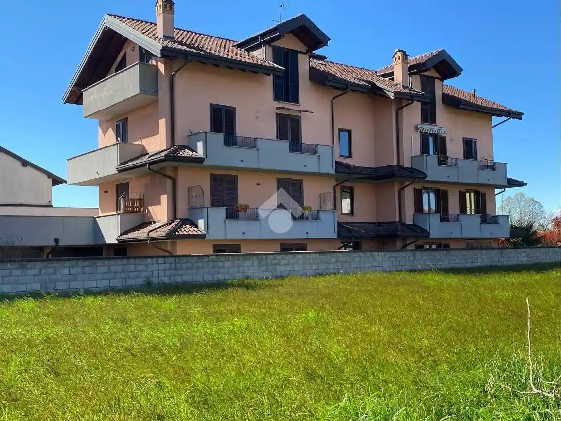 Appartamento in vendita a Arluno