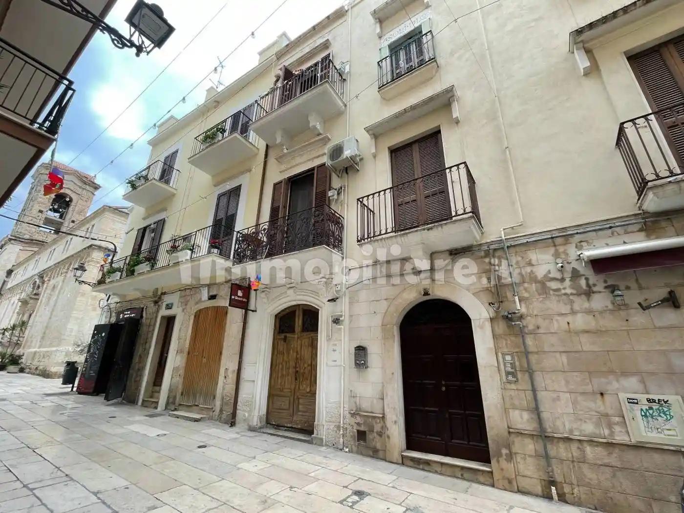 Appartamento in affitto a Mola di Bari