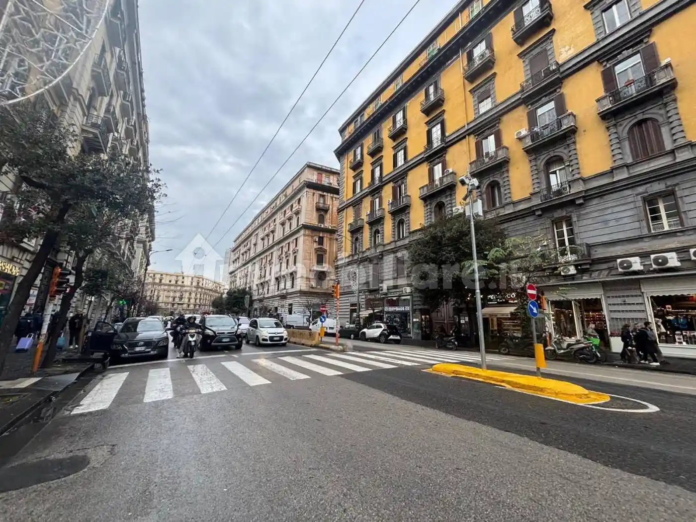 Appartamento in vendita a Napoli