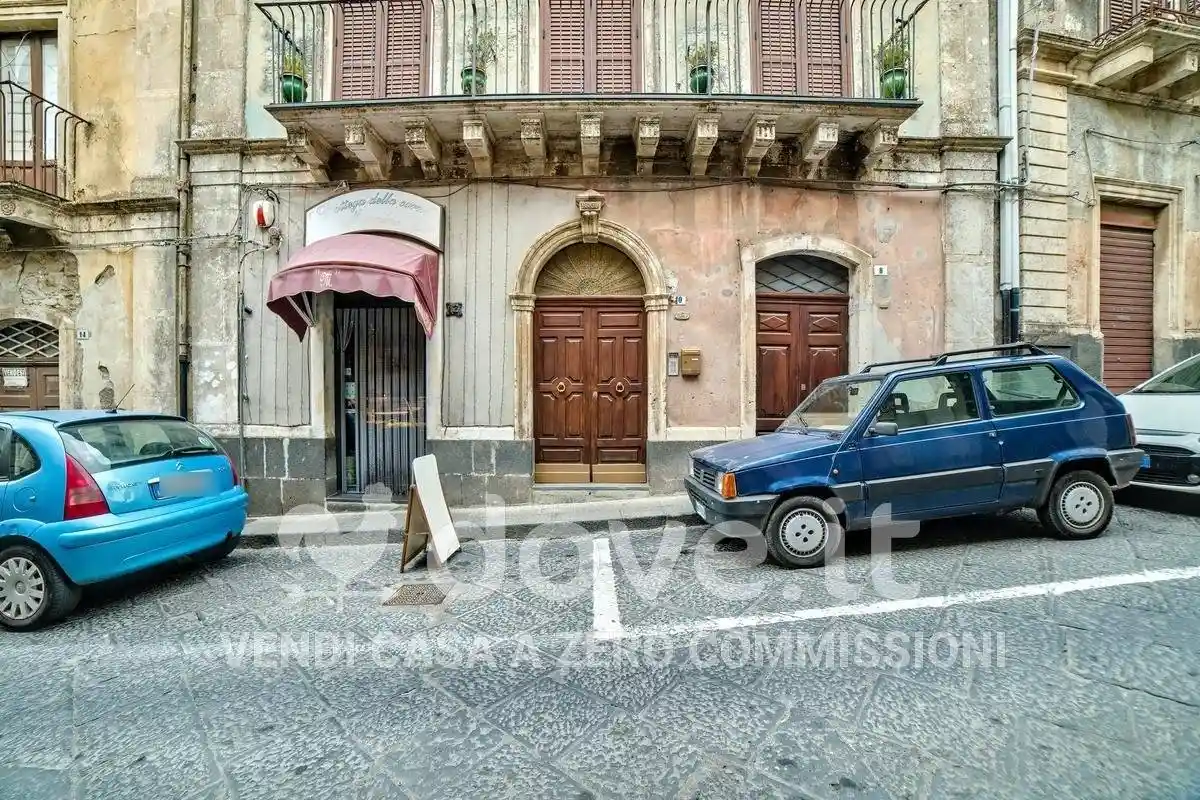 Appartamento in vendita a Castiglione di Sicilia