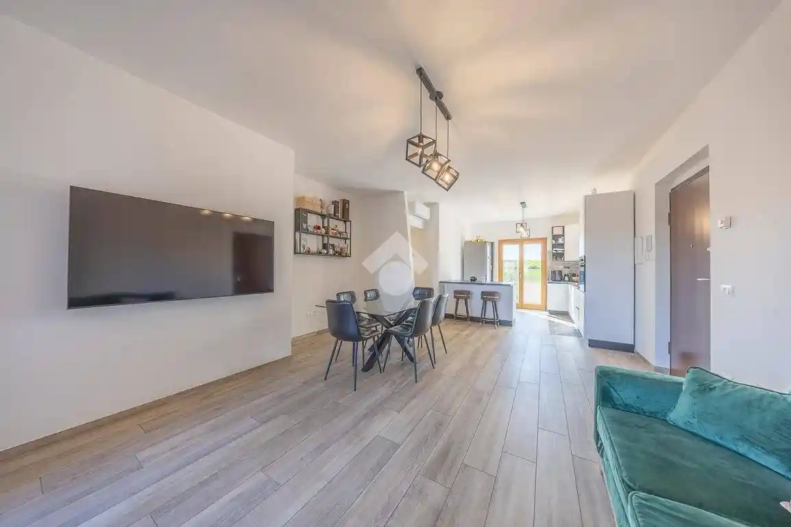 Appartamento in vendita a Guidonia Montecelio