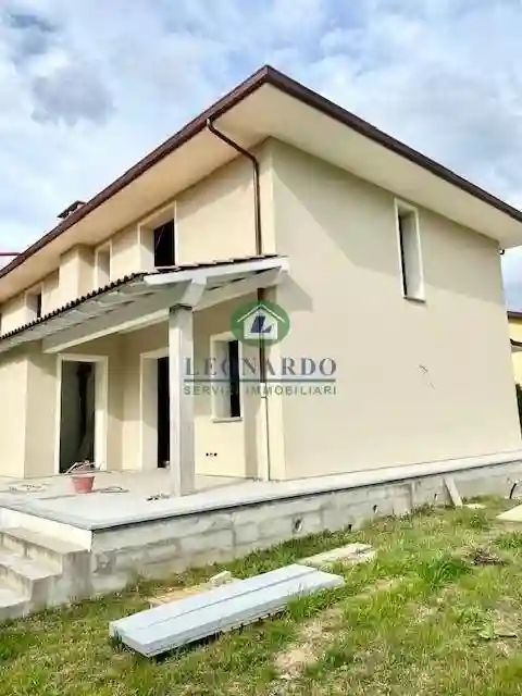 Villetta a schiera - foto 2