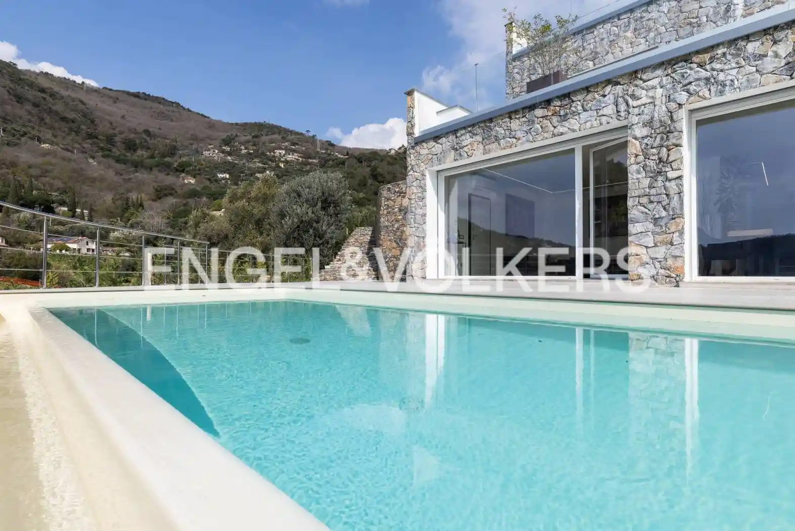 Villa in vendita a Alassio