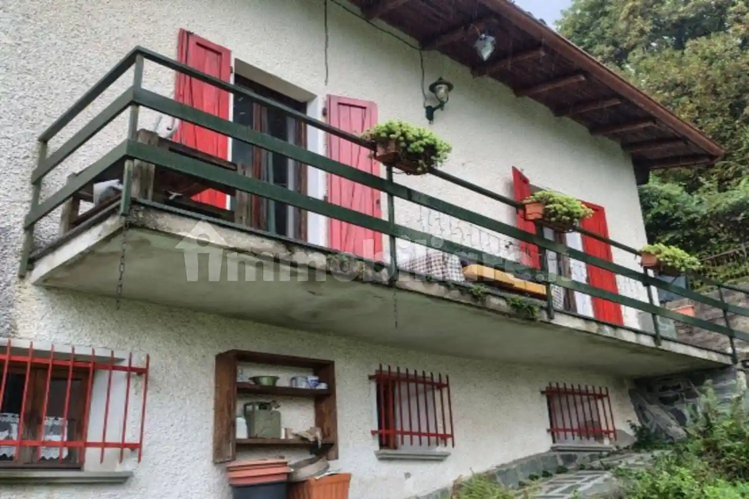 Appartamento in vendita a Laveno-Mombello