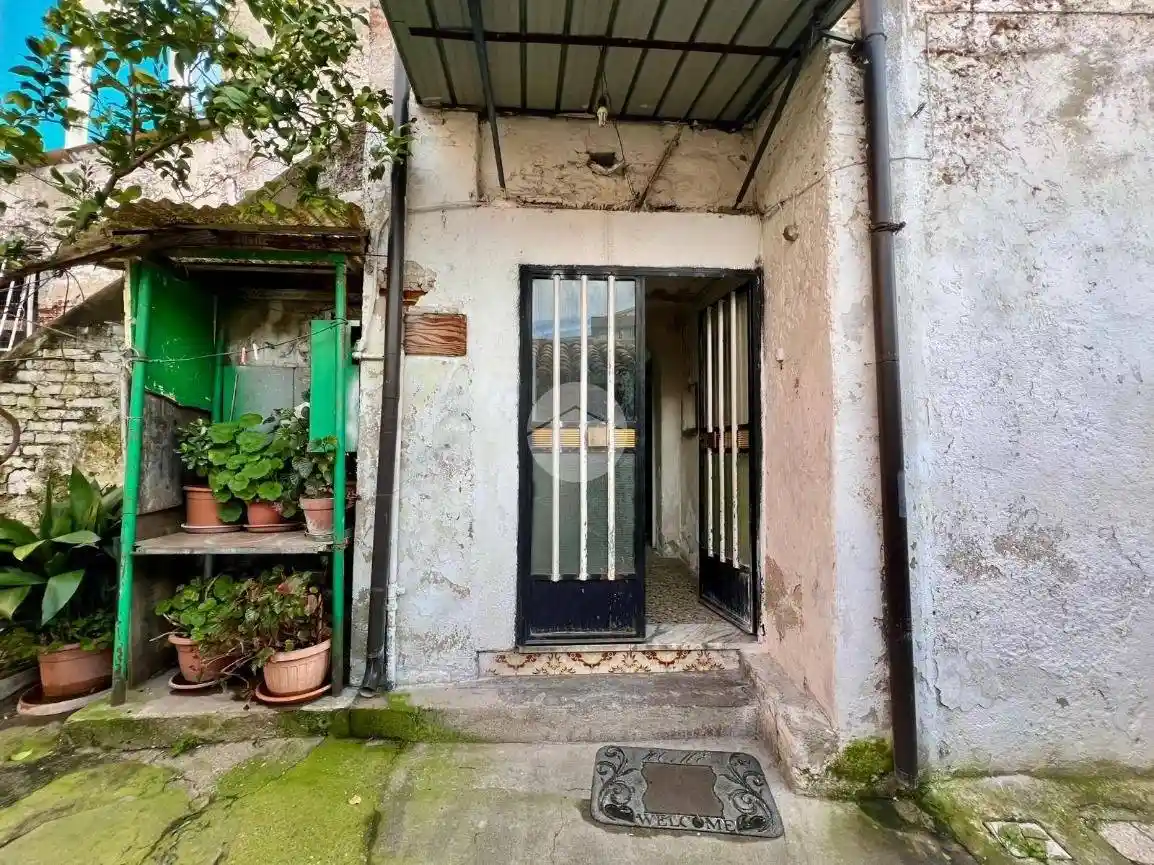 Casa indipendente in vendita a Cosenza