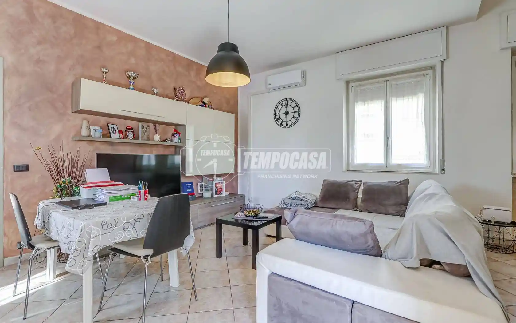 Appartamento in vendita a Cardano al Campo