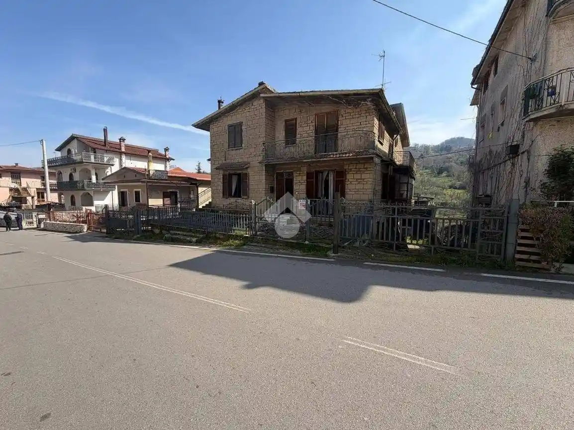 Casa indipendente in vendita a Pannarano