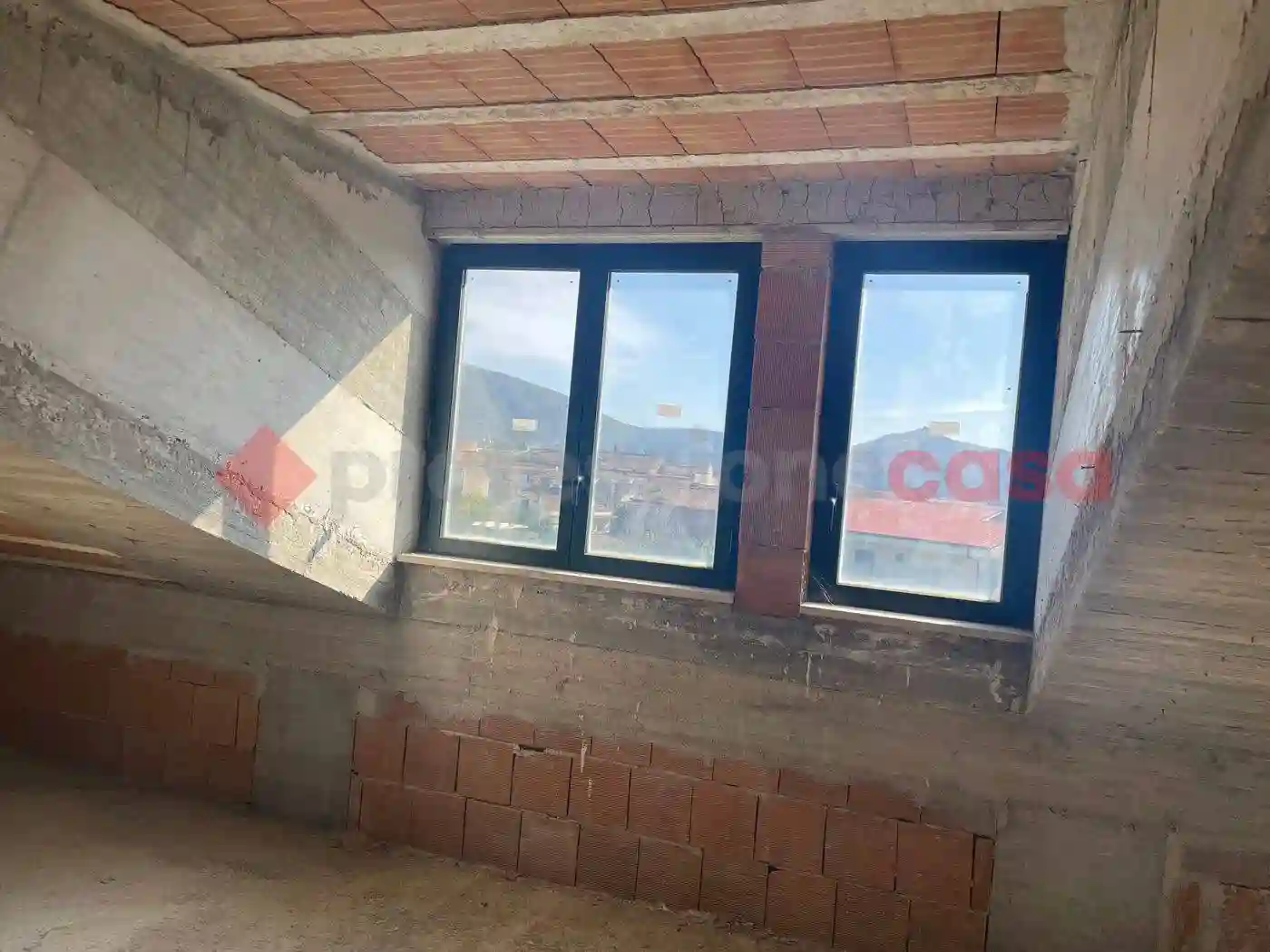Attico - Mansarda - foto 2