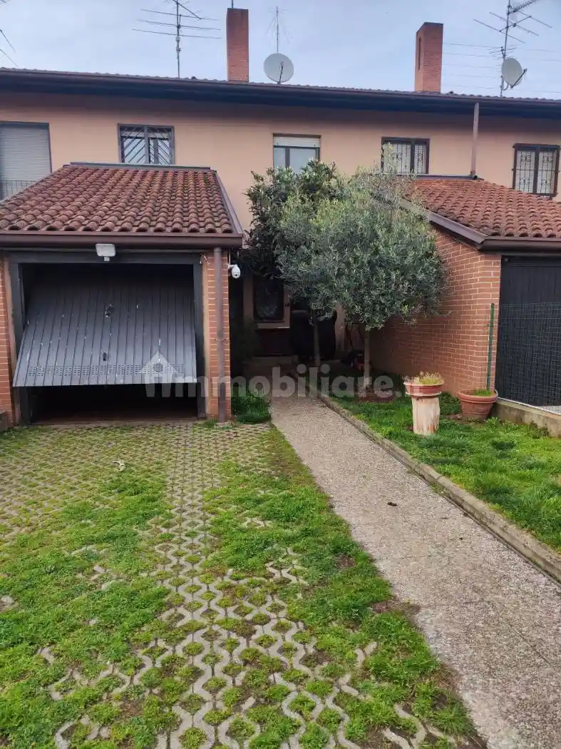 Villetta a schiera in vendita a Turbigo