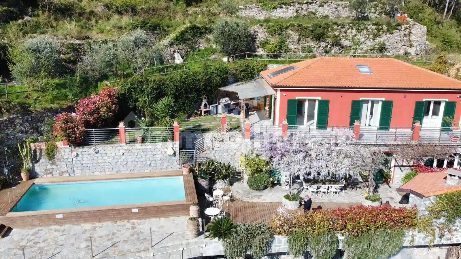 Villa - foto 2